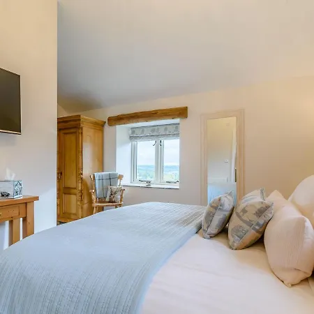 Middle Mistal Casa de Férias Stainburn